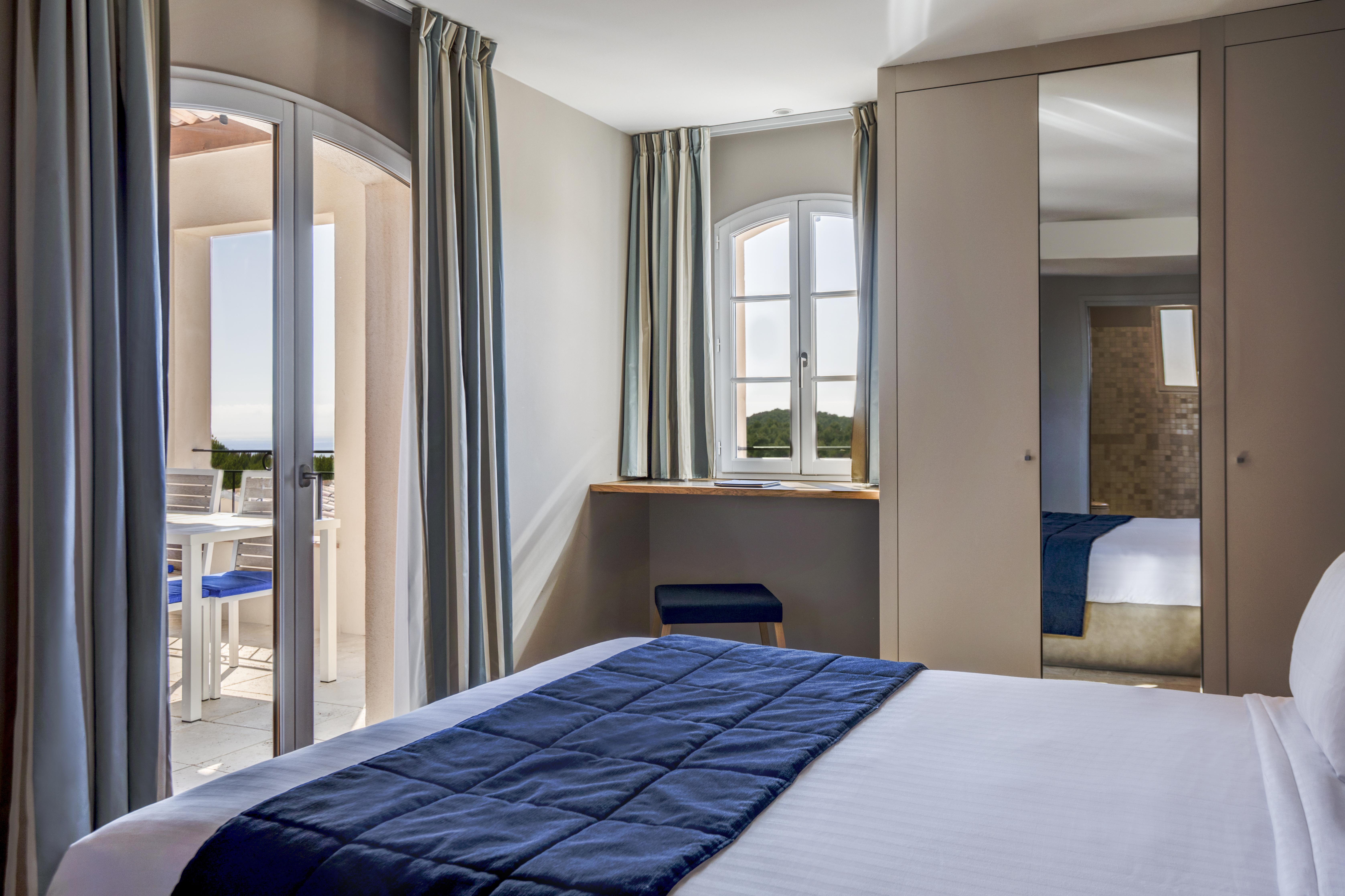 Отель Le Fregate Provence Сен-Сир-сюр-Мер Экстерьер фото